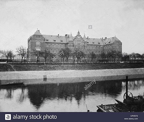 Robert Koch fundó el Instituto de Enfermedades Infecciosas en Berlín.