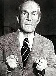 Upton Sinclair Publishes Treatise