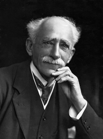 La electrónica comenzó con el diodo de vacío inventado por John Ambrose Fleming en 1904.