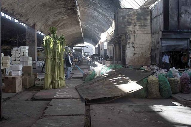 Demolicion de la nave mayor.