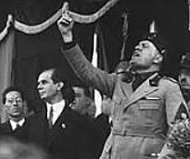 Benito Mussolini, capturado y fusilado.