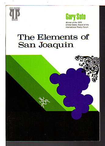 Soto wins an award in 1976