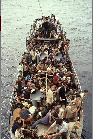 Les réfugiés vietnamiens arrivent au Canada