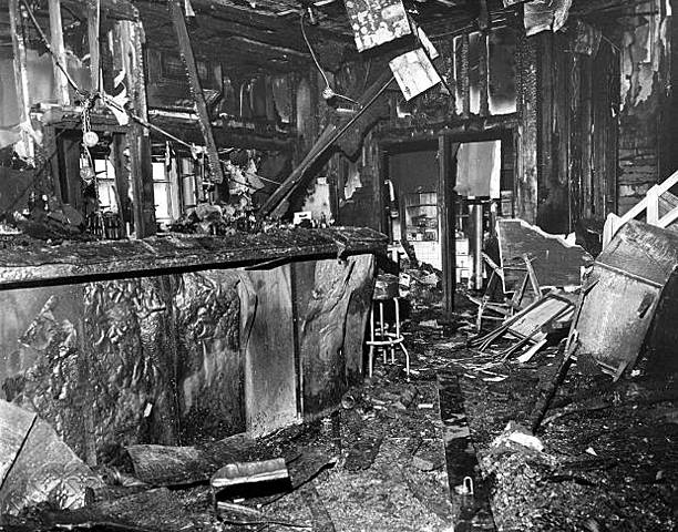 Feu au Blue Bird Café