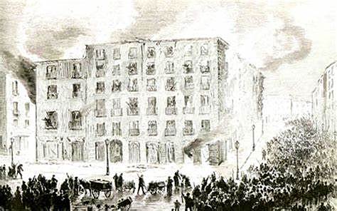 La Internacional declarada ilegal