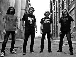 Premier album de Voivod