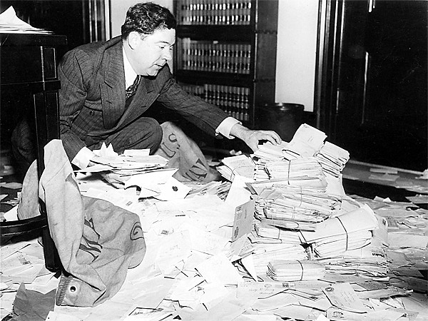 Huey Long Shares Our Wealth Society