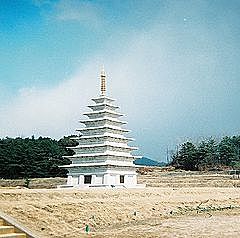 Baekje Dynasty ( 18-660)