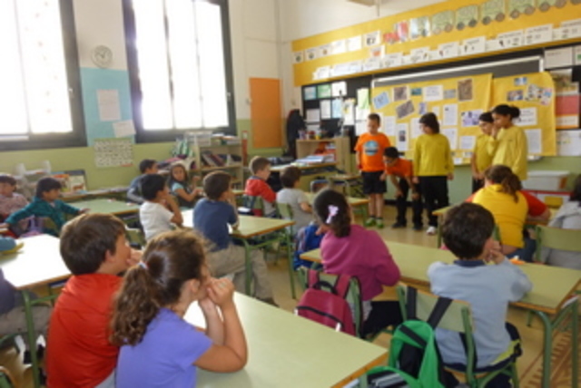 Exposicions dels alumnes de 4t als nens de 1er sobre la biodiversitat