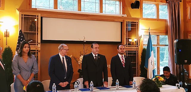 Vuelve al sector privado