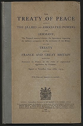 Versajska pogodba je izročena nemški delegaciji.