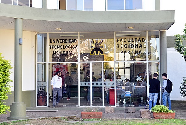 Inaguracion de la FRP (Facultad Regional Paraná)