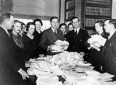 Huey Long Support Grows