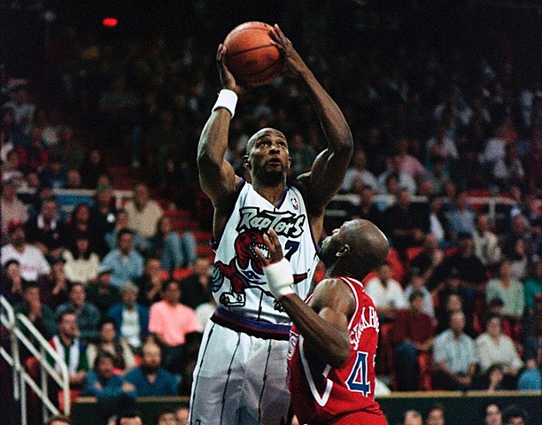 Création de l’équipe des Raptors de Toronto