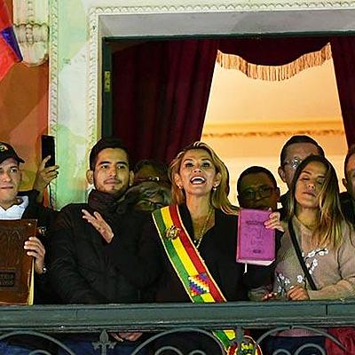 Timeline: La transición democrática en Bolivia