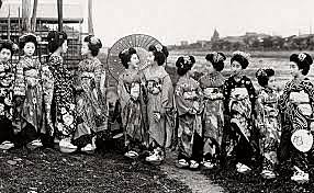 Taisho and Early Showa Period ends Japanese