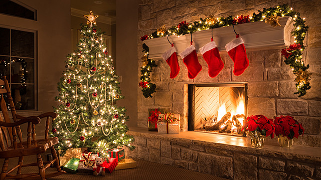 Christmas Eve and Christmas Day- Family Traditions and Customs