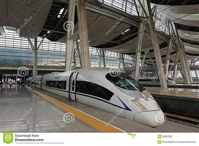 Tren bala de 16 coches