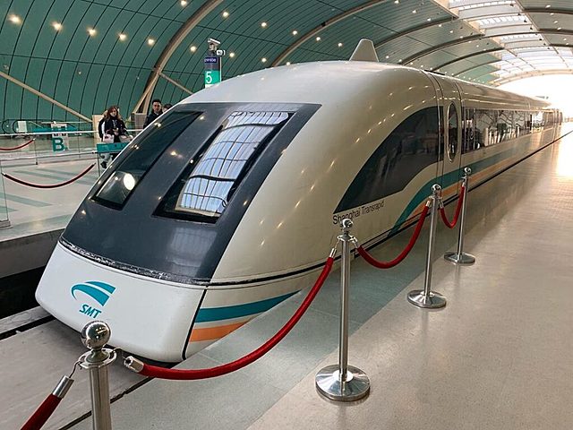 Se inauguró el Tren Maglev de Shanghai