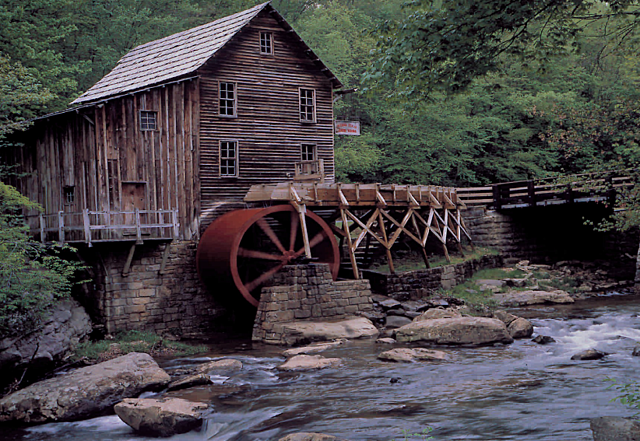 PRIMERA CENTRAL HIDROELÉCTRICA