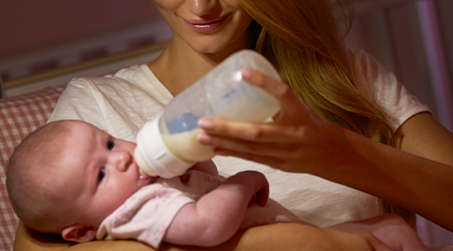 the child eat every two hours