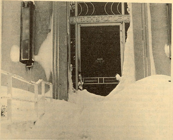 Snowstorm hits Lake Forest