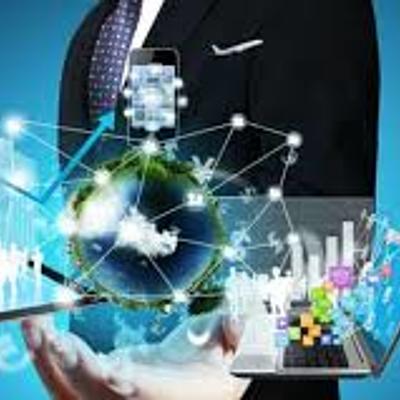 Timeline: De la Web la 1.0 a la 4.0 según Paz Plaza