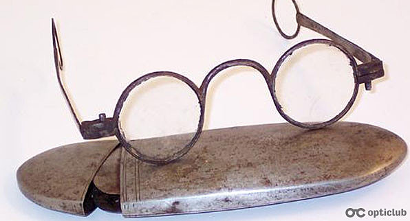 Окуляри для корекції далекозорості