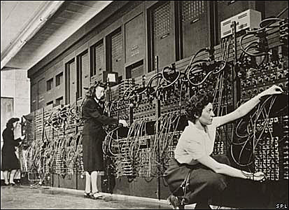 Primera computadora (ENIAC)