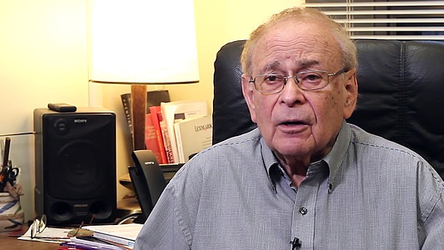 La importancia de la teoría, el progresivo distanciamiento de la teoría y la práctica, y el problema del edectismo técnico