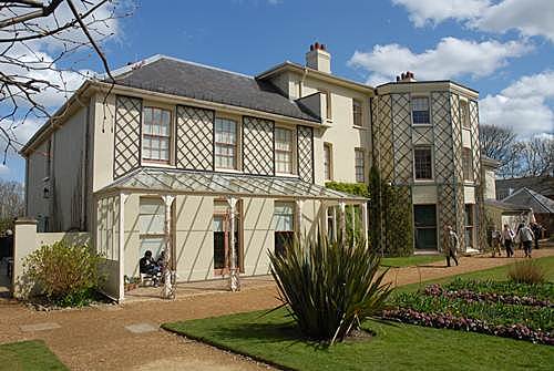 Nacimiento, en su casa