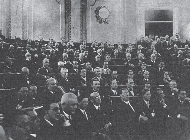 Auge de la opinió pública