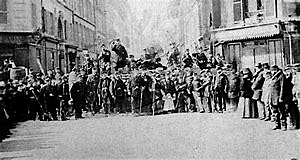 La Internacional declarada ilegal