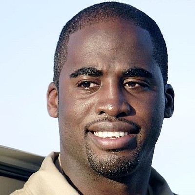 Timeline: Barrington Irving, Pilot and Educator