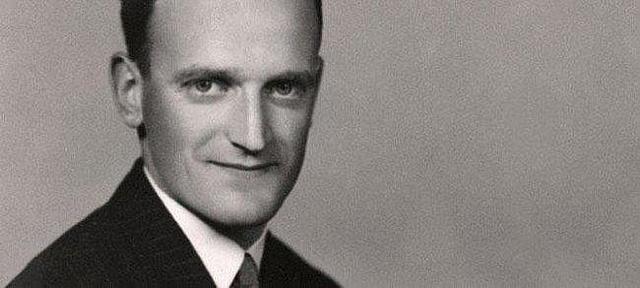 Desarrollos de los profesores Phillips, Lipsey, Samuelson y Solow