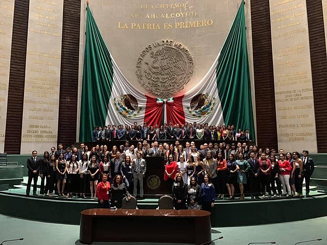 Revisión de minuta en camara baja mexicana