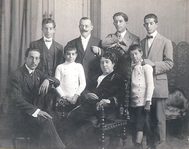 Nacimiento de sus diez hijos