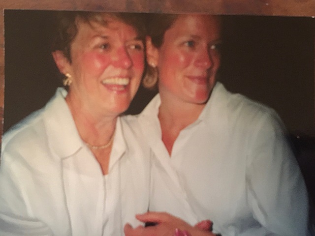 Stephanie lost her Mother to Alzheimers