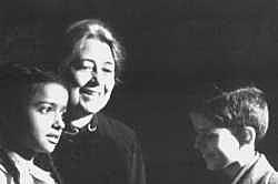 Leta Hollingworth "Nurturant Mother"