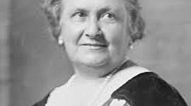 Timeline: María Montessori