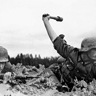 Timeline: World War ll    1938 - 1940