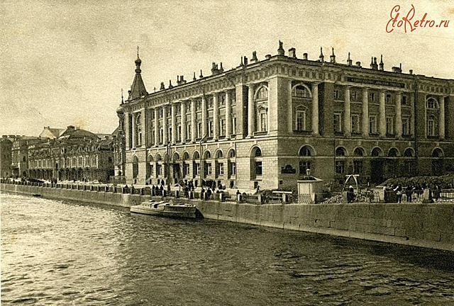 Управление по делам печати начало рассылать редакторам периодических изданий списки тем и событий, оглашение и обсуждение которых правительство полагает нежелательным