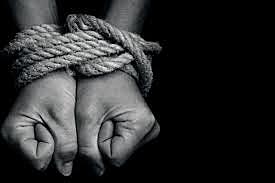 El Contrato Social y la Víctima