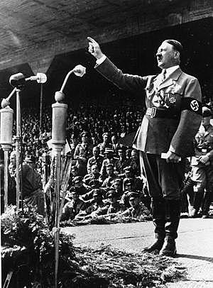 Nazisterna tog makten