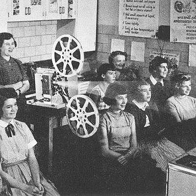 The Visual Instruction Movement