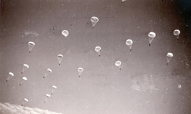 German Paratroopers Landed in the Netherlands