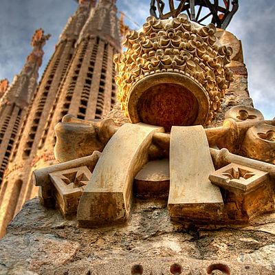 Timeline: La Sagrada Familia Tickets
