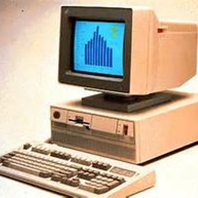 Timeline: Computers in the 1990's