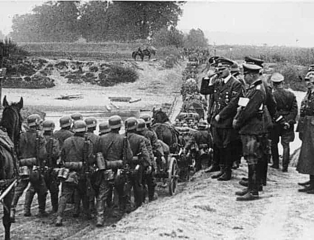 German army invades Poland