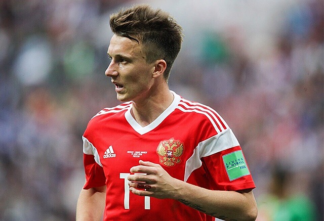 Александр Головин